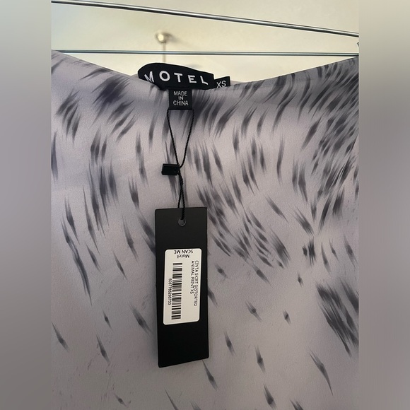 108. Motel Rocks - Cinta Low Rise Midi Skirt In Distorted Animal Print - NWT - Picture 5 of 5